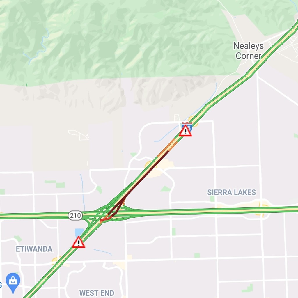 Brush Fire Along Interstate 15 In Fontana Tie-Up Traffic - Pain In The Pass